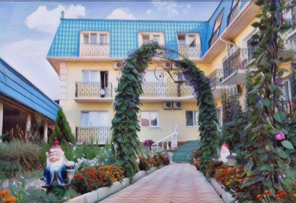 Геронтологический центр в Николаевке - Дом престарелых в Крыму